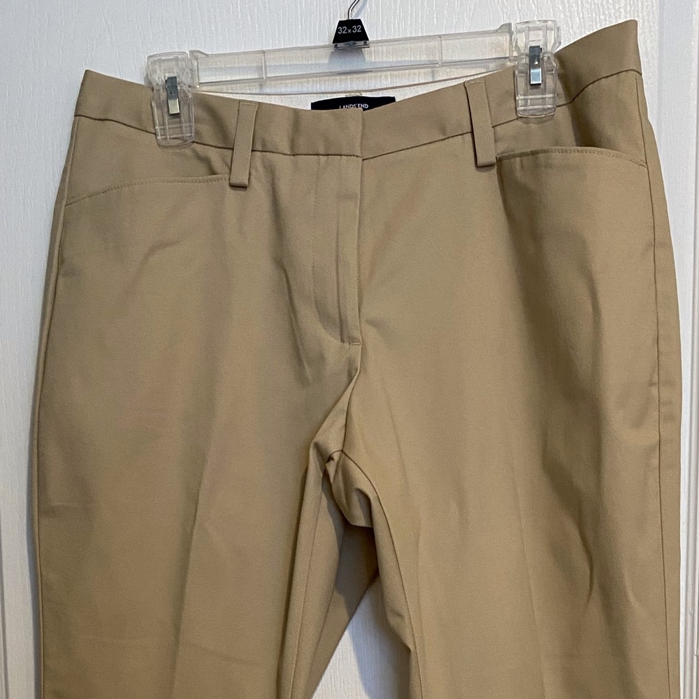 Woman’s petite Khaki pants
